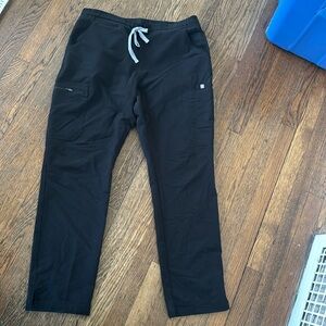 figs scrubs yola pant M black